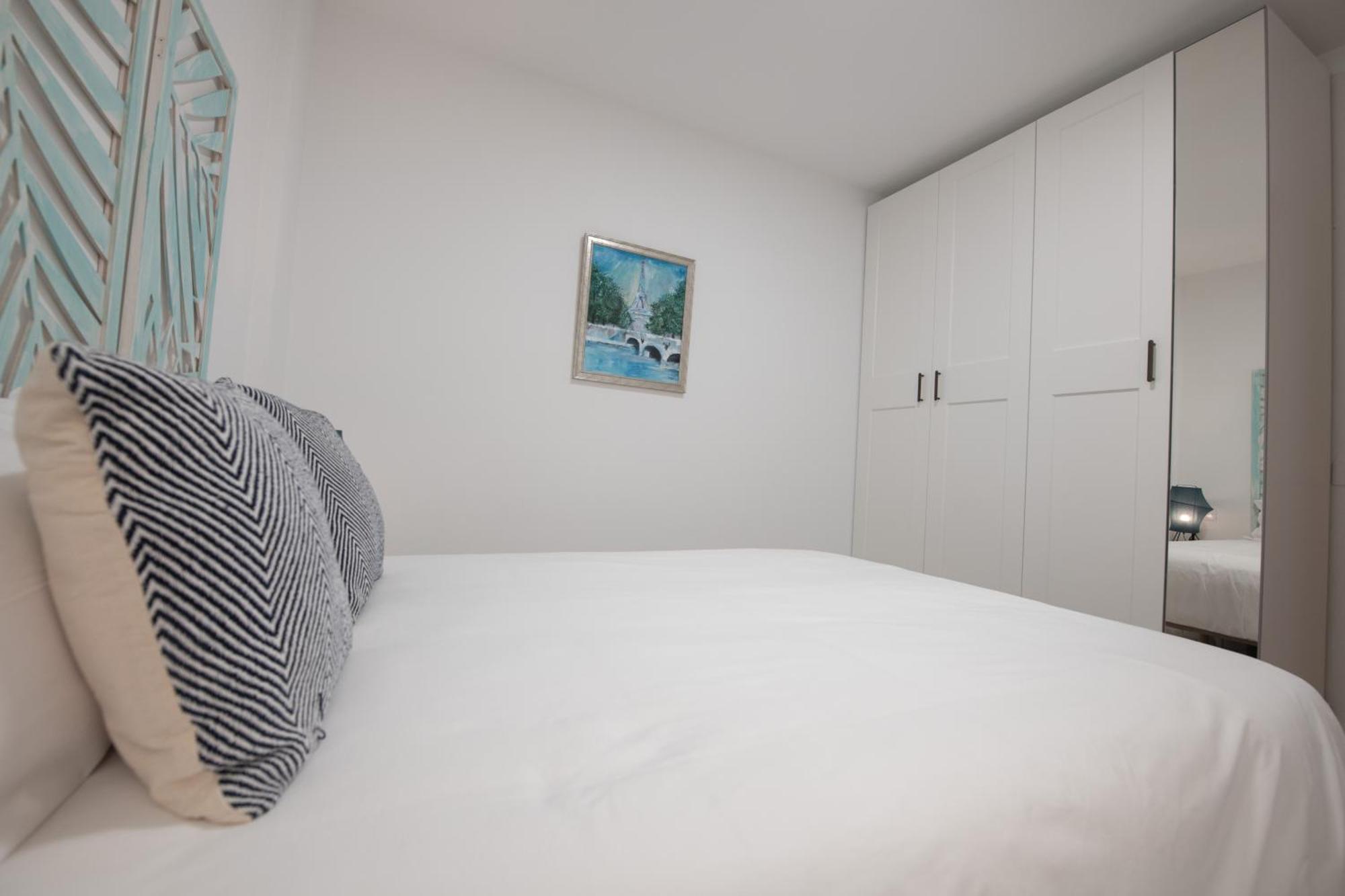 Comfortable Centric Apartment Steps From The Beach กราน ตาราฮาล ภายนอก รูปภาพ