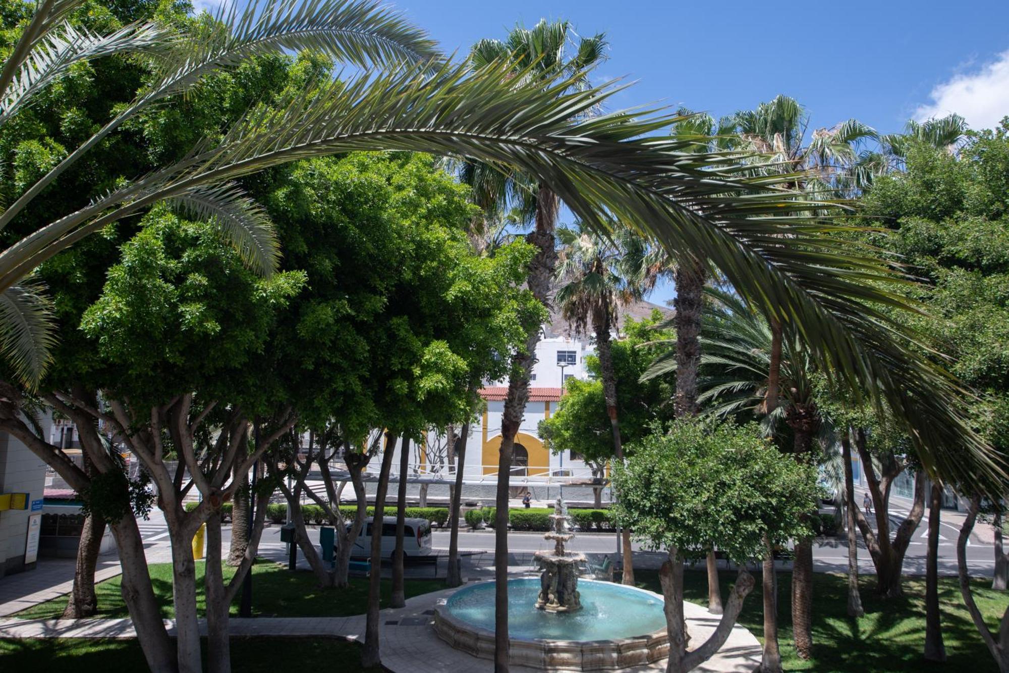 Comfortable Centric Apartment Steps From The Beach กราน ตาราฮาล ภายนอก รูปภาพ